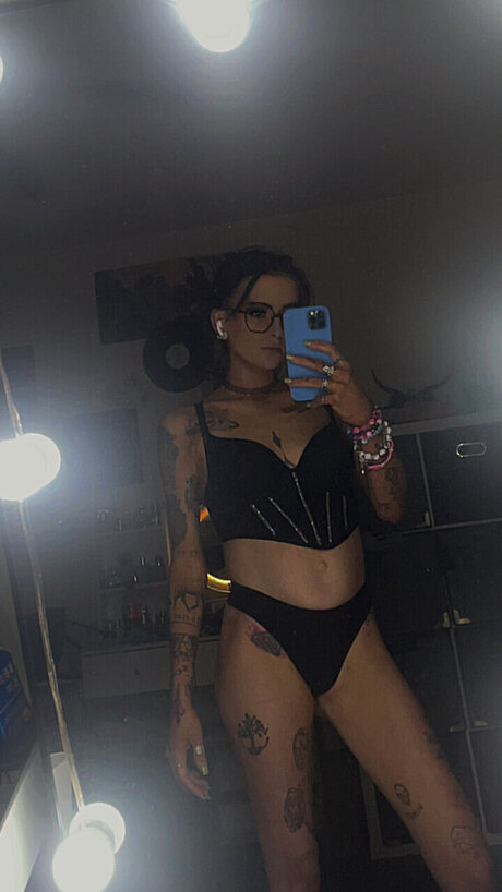 Hazy_ onlyfans nude pics