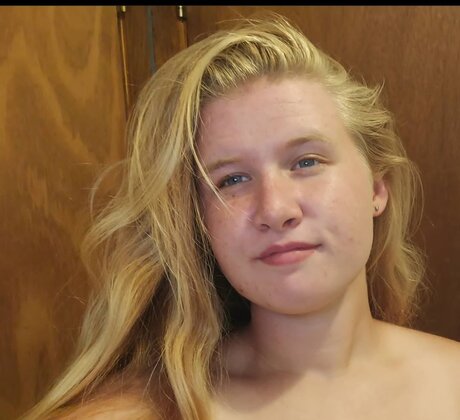 Dove Love onlyfans sextape