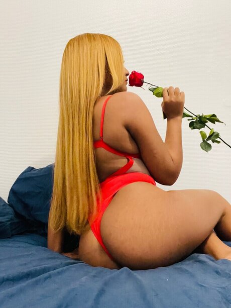 Privona topless onlyfans