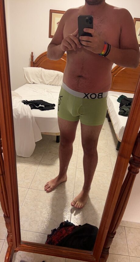 Bigdickcummer nude onlyfans pics