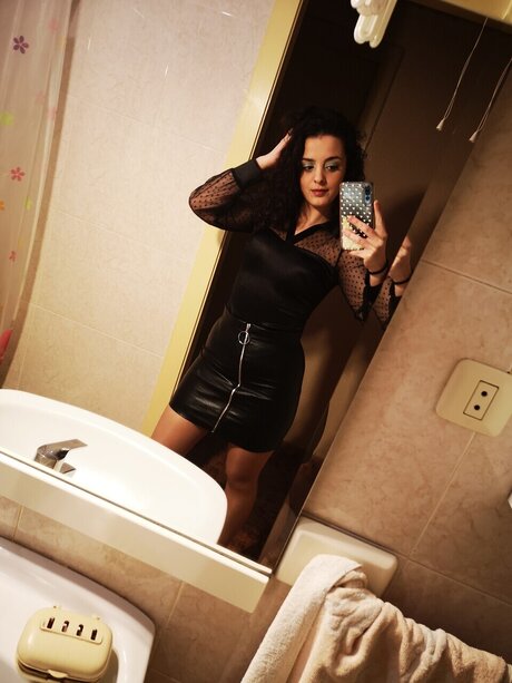 BabyChloe onlyfans model images