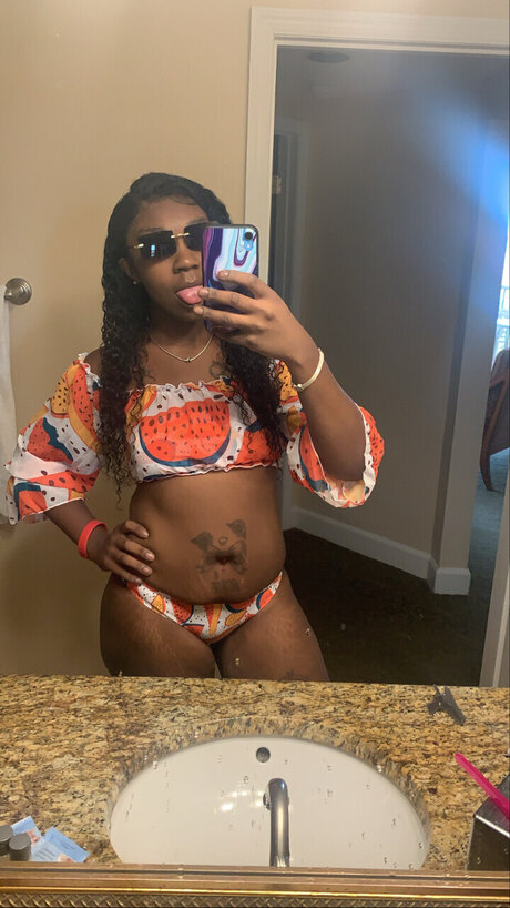 MsKeThatBaby_  archive