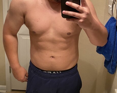 AnonymousKid21 en onlyfans