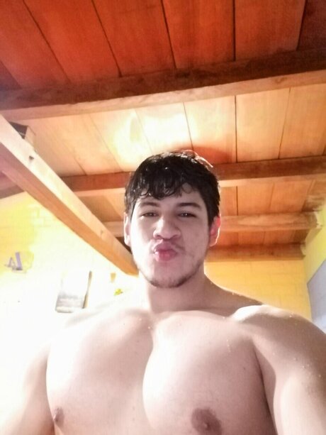 Alex Monteros topless onlyfans