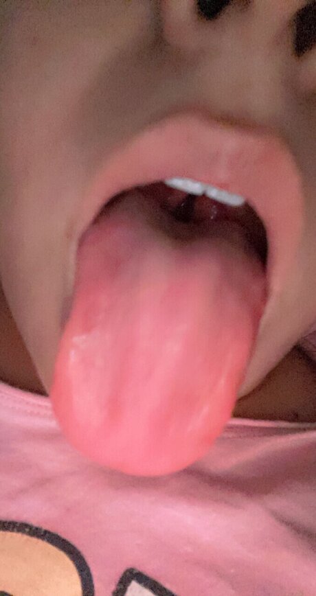 Reyna19 desnuda onlyfans