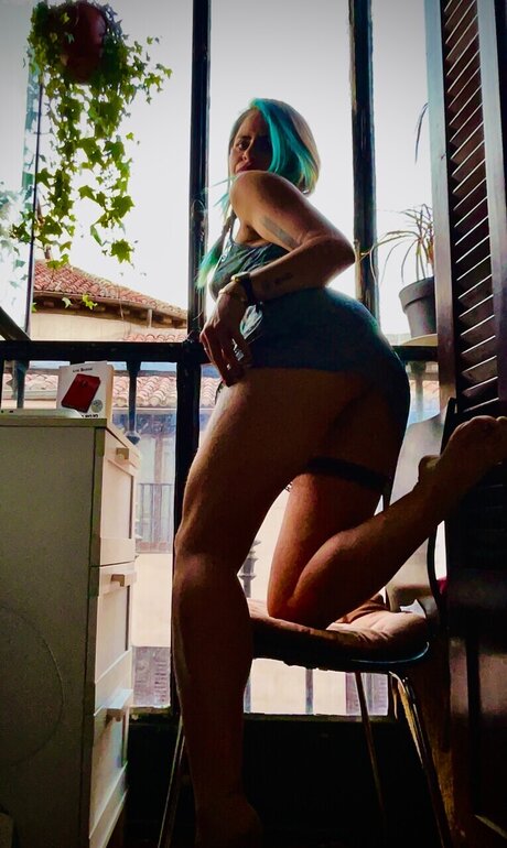 Feather Fairy onlyfans mega