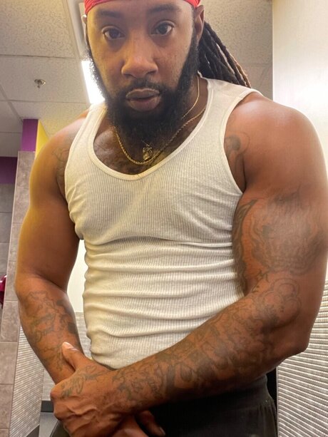 Bigstackz onlyfans model images