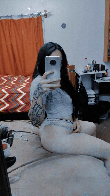 Gyaaal leak onlyfans nude