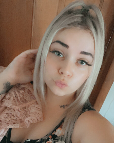 Water melonSugar89 onlyfans model