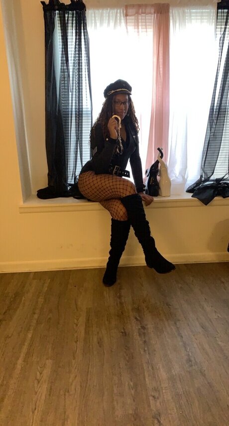 Britt Linn onlyfans leaked tits