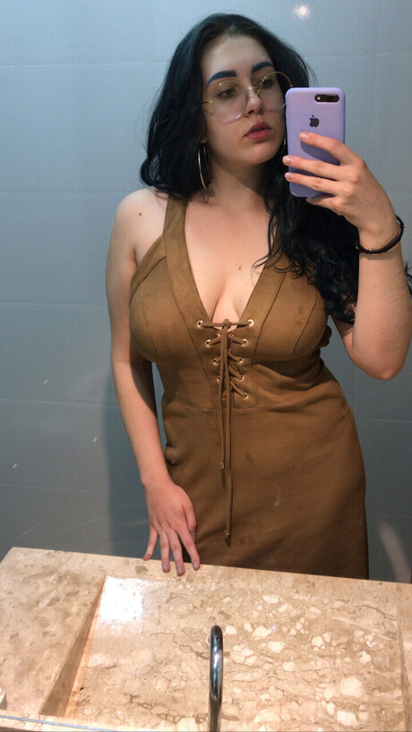 Tessa Moon onlyfans leaked dirtyship