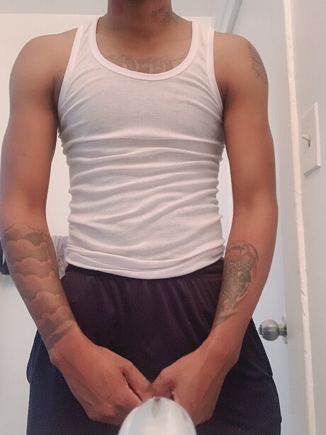 Jaymovie22 onlyfans model