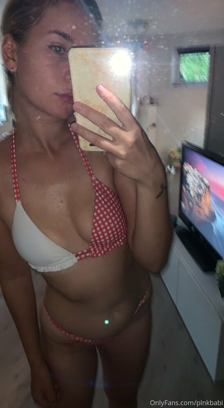 plnkbabi onlyfans model images