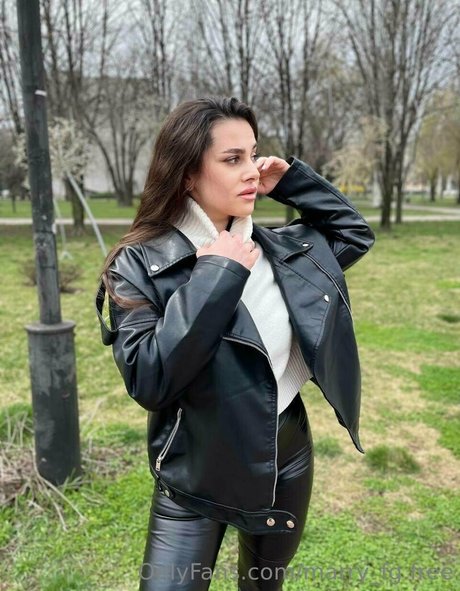 marry fgfree onlyfans leak ass