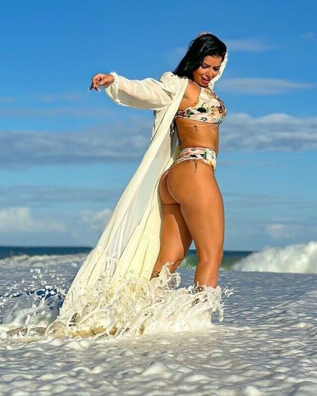 Bianca Leao onlyfans porn leaked