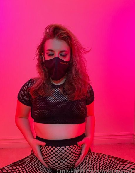 poppykoch onlyfans nudes leak