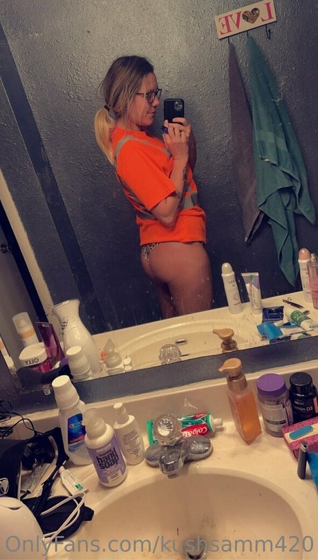 tits onlyfans sexy nudes render