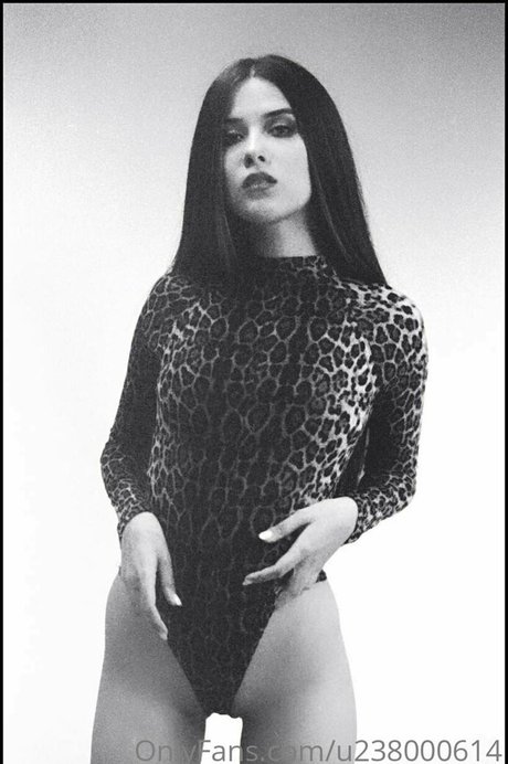 anastasiyan vip desnuda onlyfans