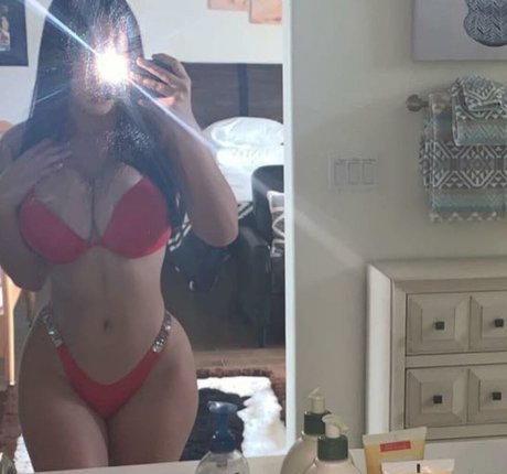 Angie D only fans nude