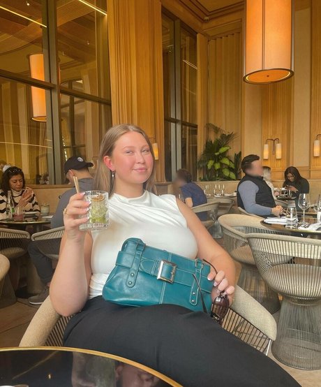 Sophia From Perth onlyfans lean