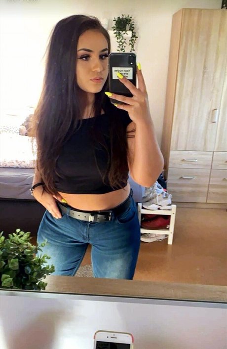 Fiona Schramm porn onlyfans leak