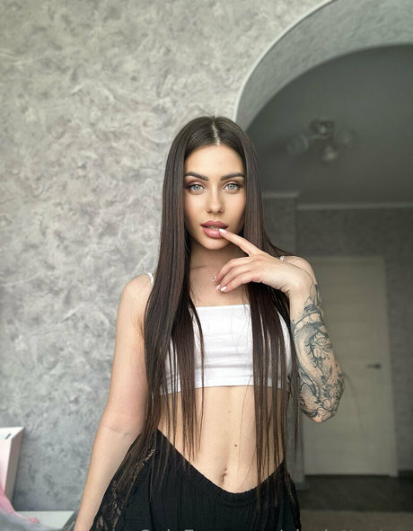 Nicoletta top onlyfans pic