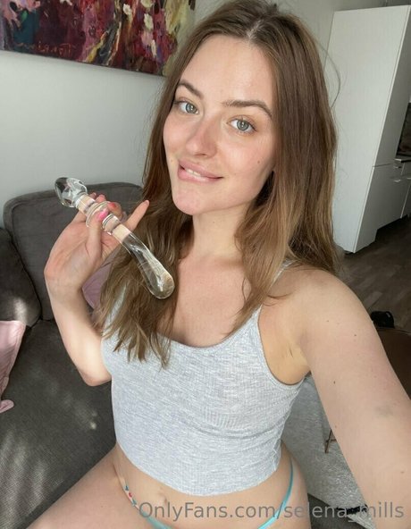 selena mills free onlyfans