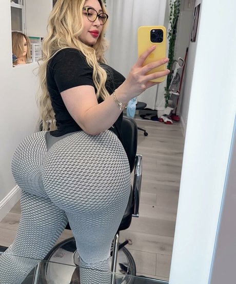 Desiy Garcia onlyfans naked leaks