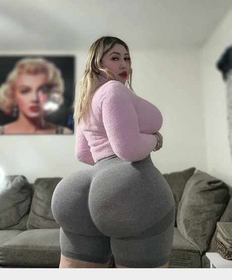 Desiy Garcia nude onlyfans
