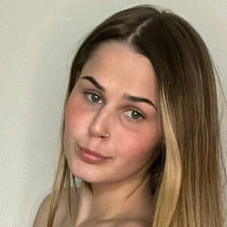 juli lynn69 onlyfans desnuda