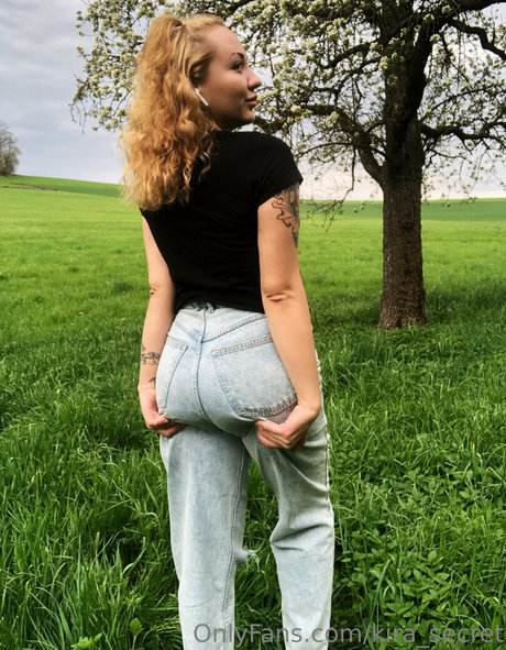 kira secret onlyfans model