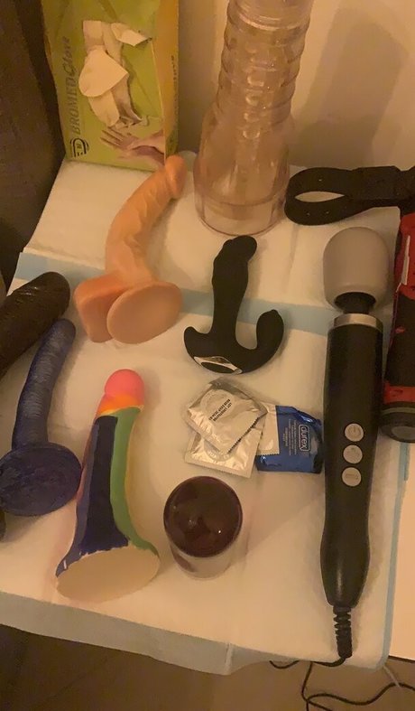 madam___caramel  render