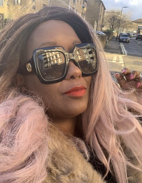 madam___caramel only fans.