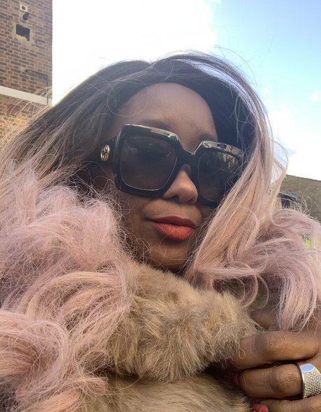 madam___caramel onlyfans porno