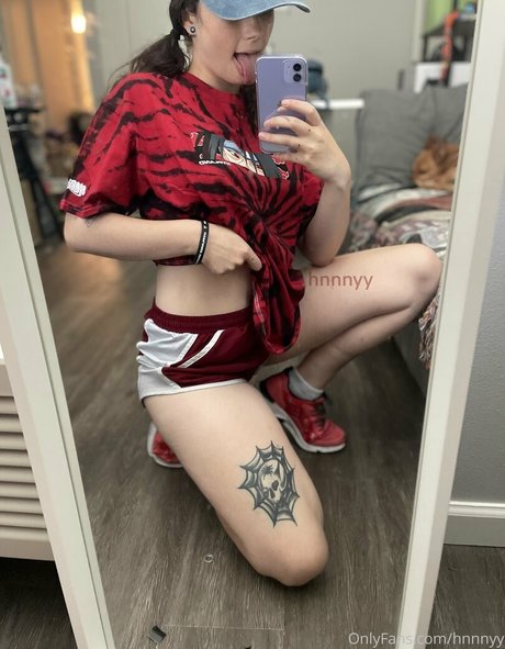 hnnnyy onlyfans keak