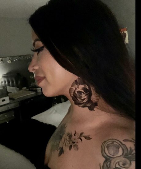 meghanelle boobs onlyfans