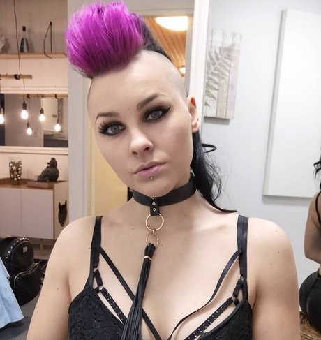 thick ebony onlyfans hot nude img