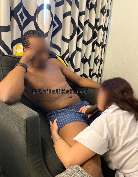 AnitaUKslut4u onlyfans leak nudes