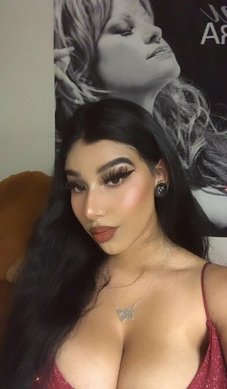 Fernanda V onlyfans explicit content