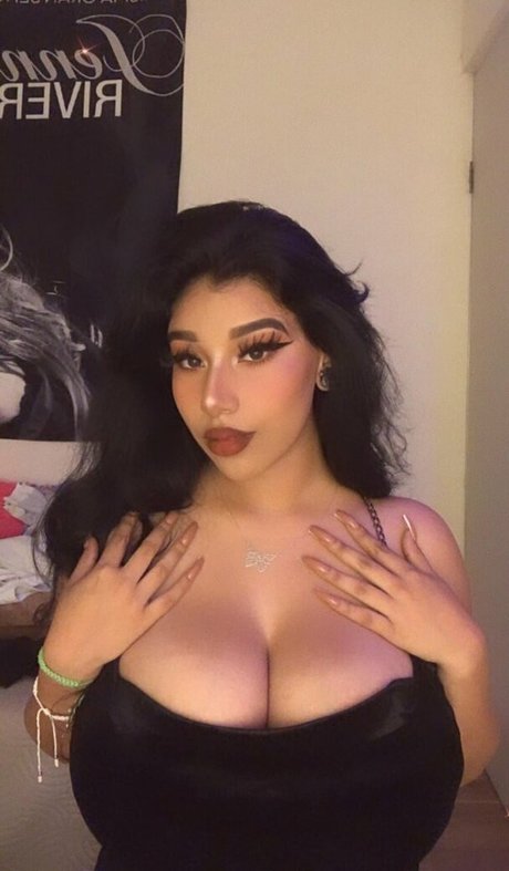 Fernanda V onlyfans for free