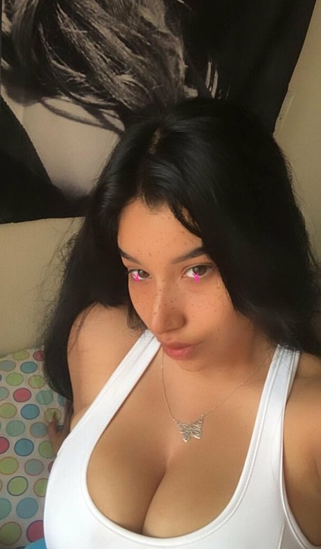 Fernanda V onlyfans.