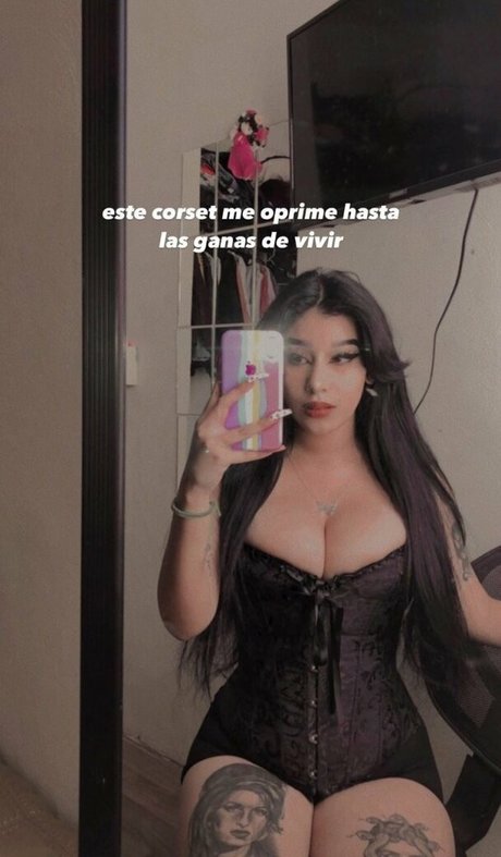 Fernanda V Profile image