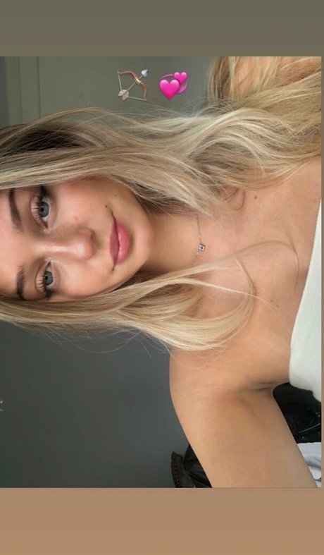 chubby kitty onlyfans top slide