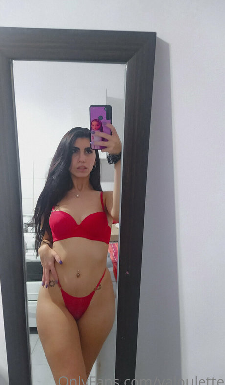 valoulette boobs onlyfans