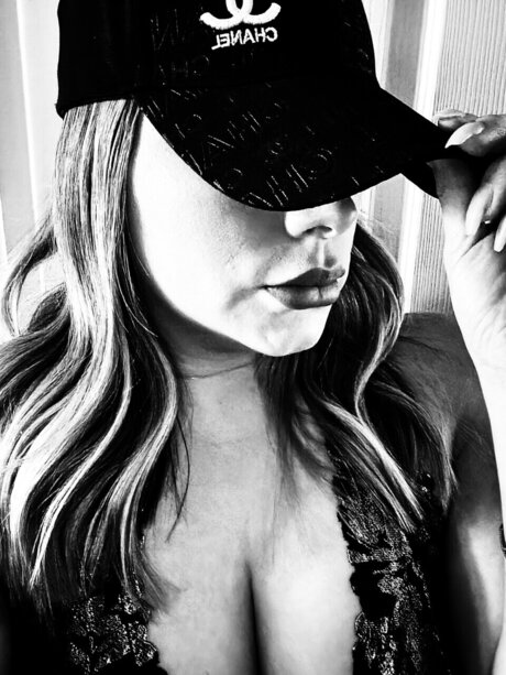 Latina sexy onlyfans leaks nude