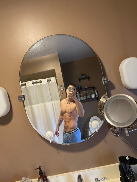 Christopher Barcenas leaked onlyfans content