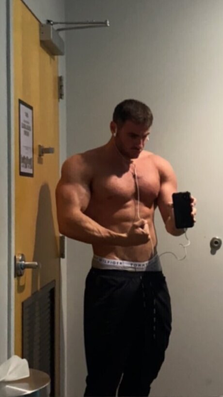 Charles Keating onlyfans leaked.