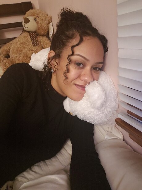 _Pebbles_ onlyfans model images