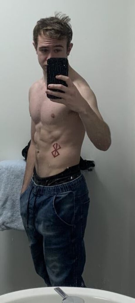 Sachary Parker onlyfans leaked pics