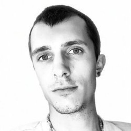 Alex Russo en onlyfans